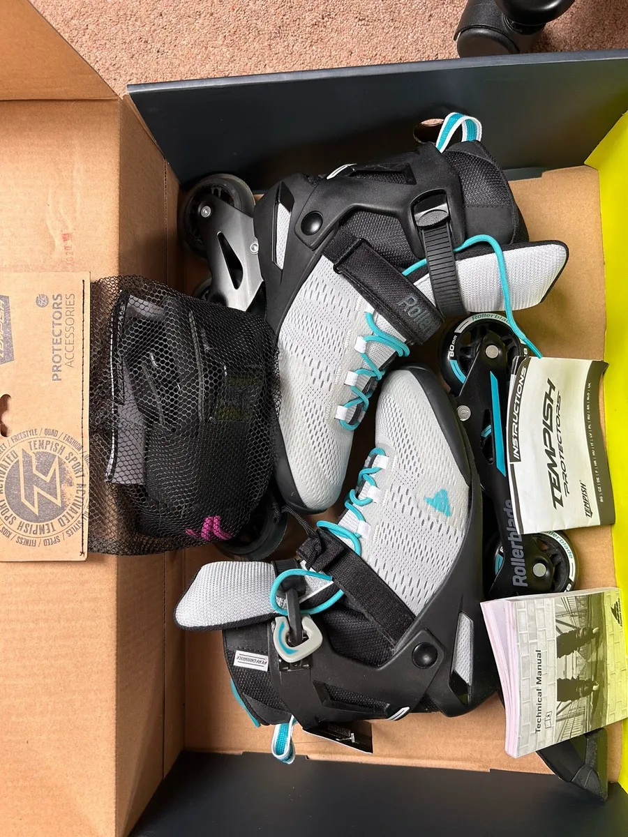 Roller Blades Inline Women’s Skates New Unused - Image 3