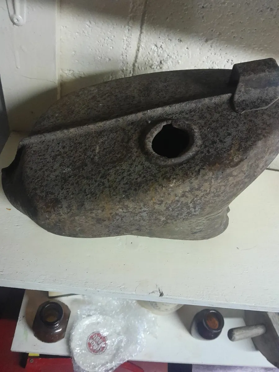 Vintage honda 50 petrol tank - Image 4