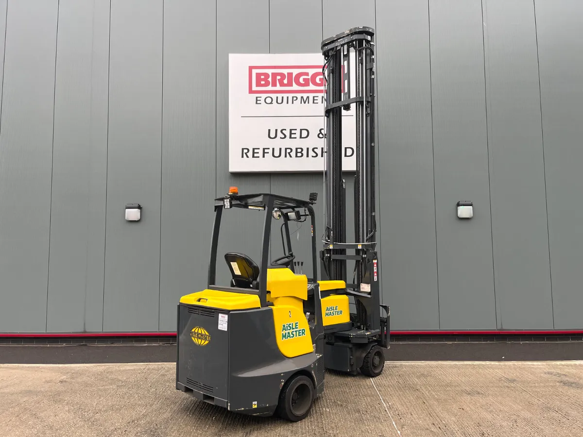 [1] 2019 Aisle Master 20WHE Forklift (REF: 11499) - Image 3