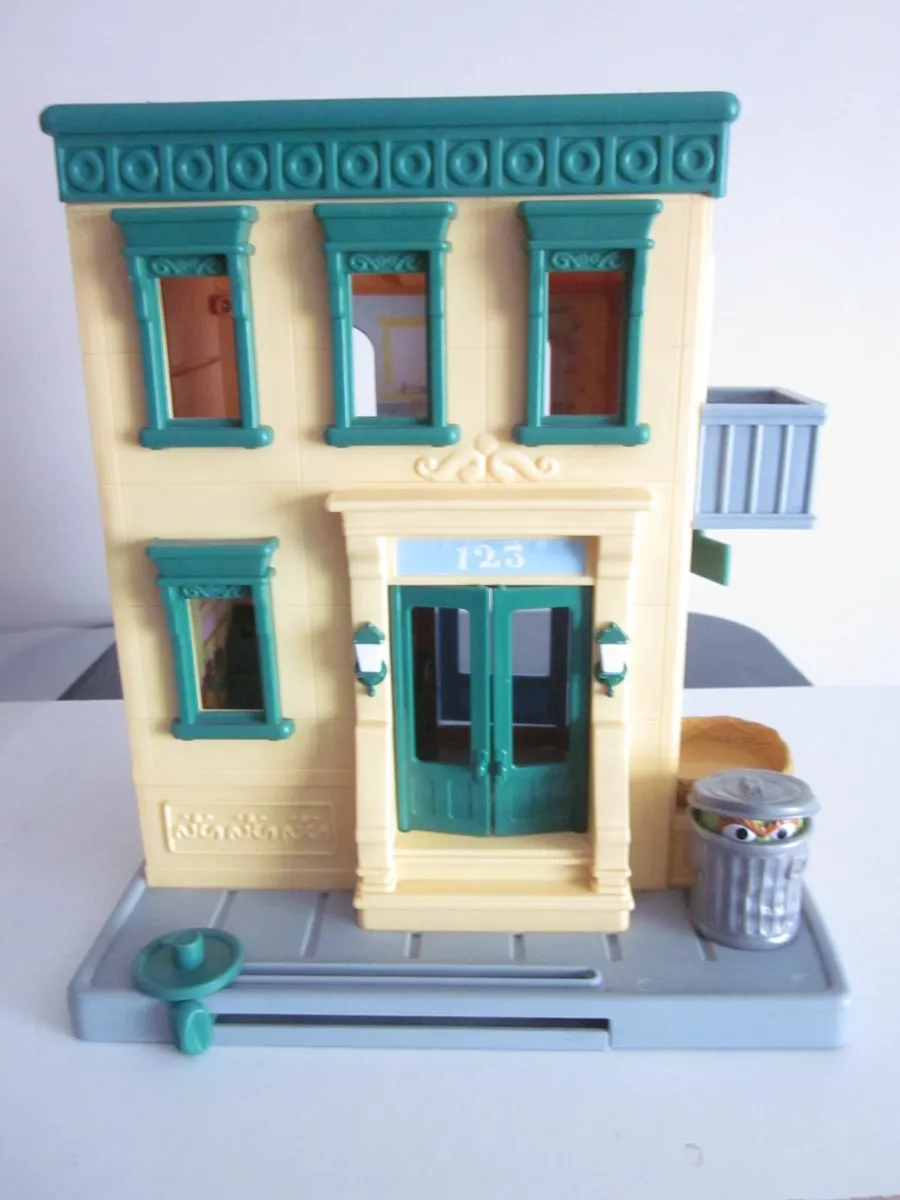 Sesame Street 2010 Hoopers Store Playset - Image 3