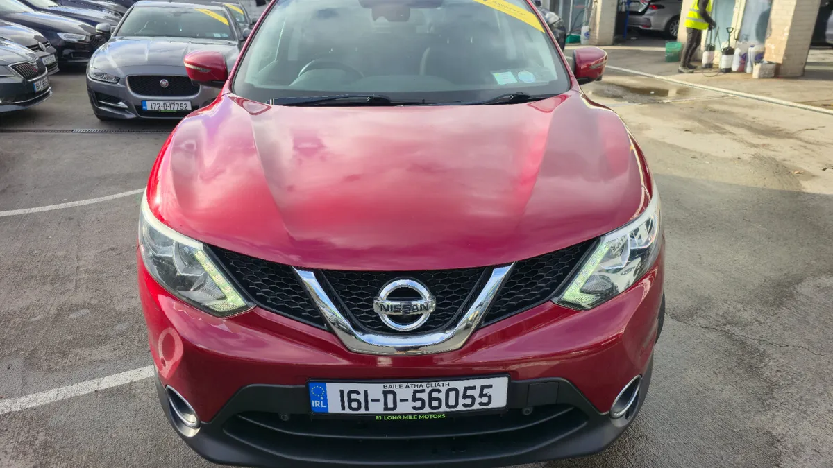 Nissan Qashqai 360 Camera  AA Approved 1 year warr - Image 1