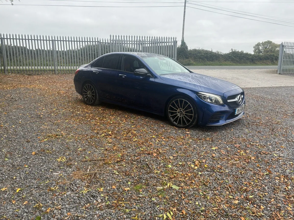 2019 Mercedes-Benz C300d AMG Premium Plus - 245BHP - Image 4