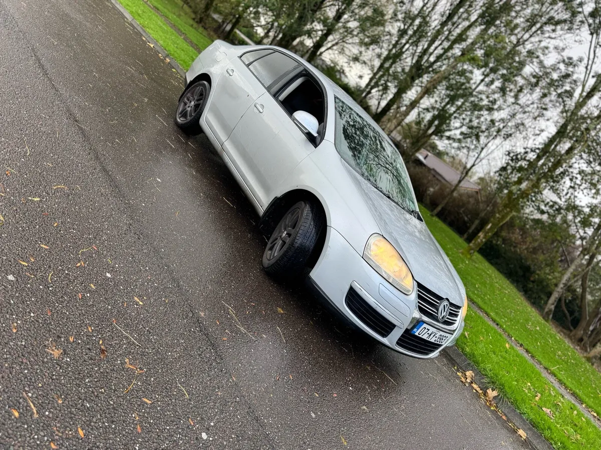 2007 JETTA 1.6p NCT 5/26 TAXD LOW KMS - Image 2