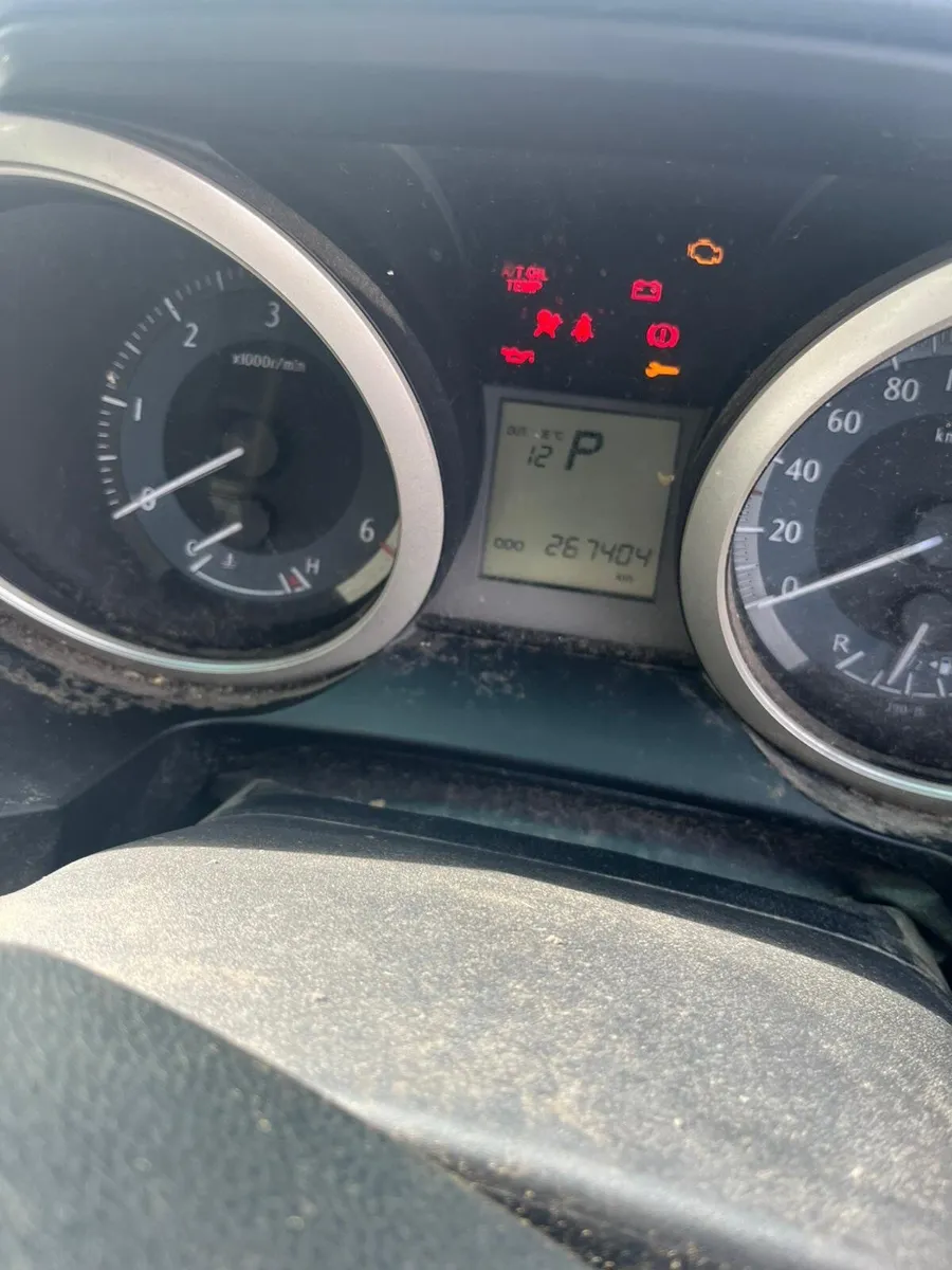 **Land Cruiser Automatic ** - Image 2