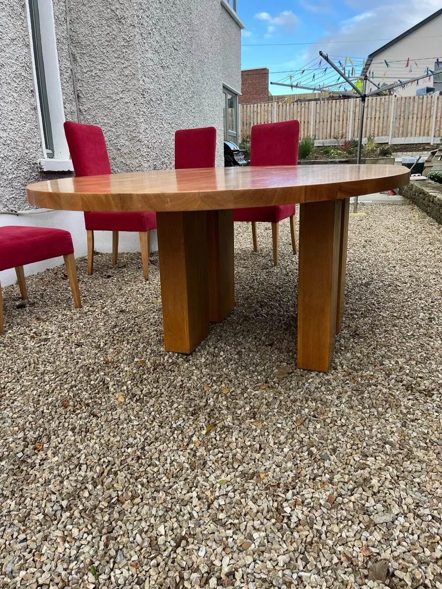 Dining table - Image 2