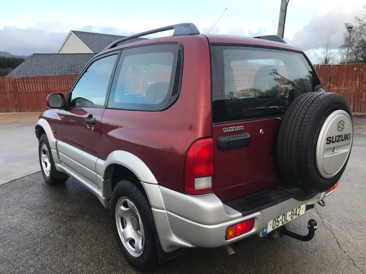 2005 Suzuki Vitara 4x4 *Mint* - Image 4