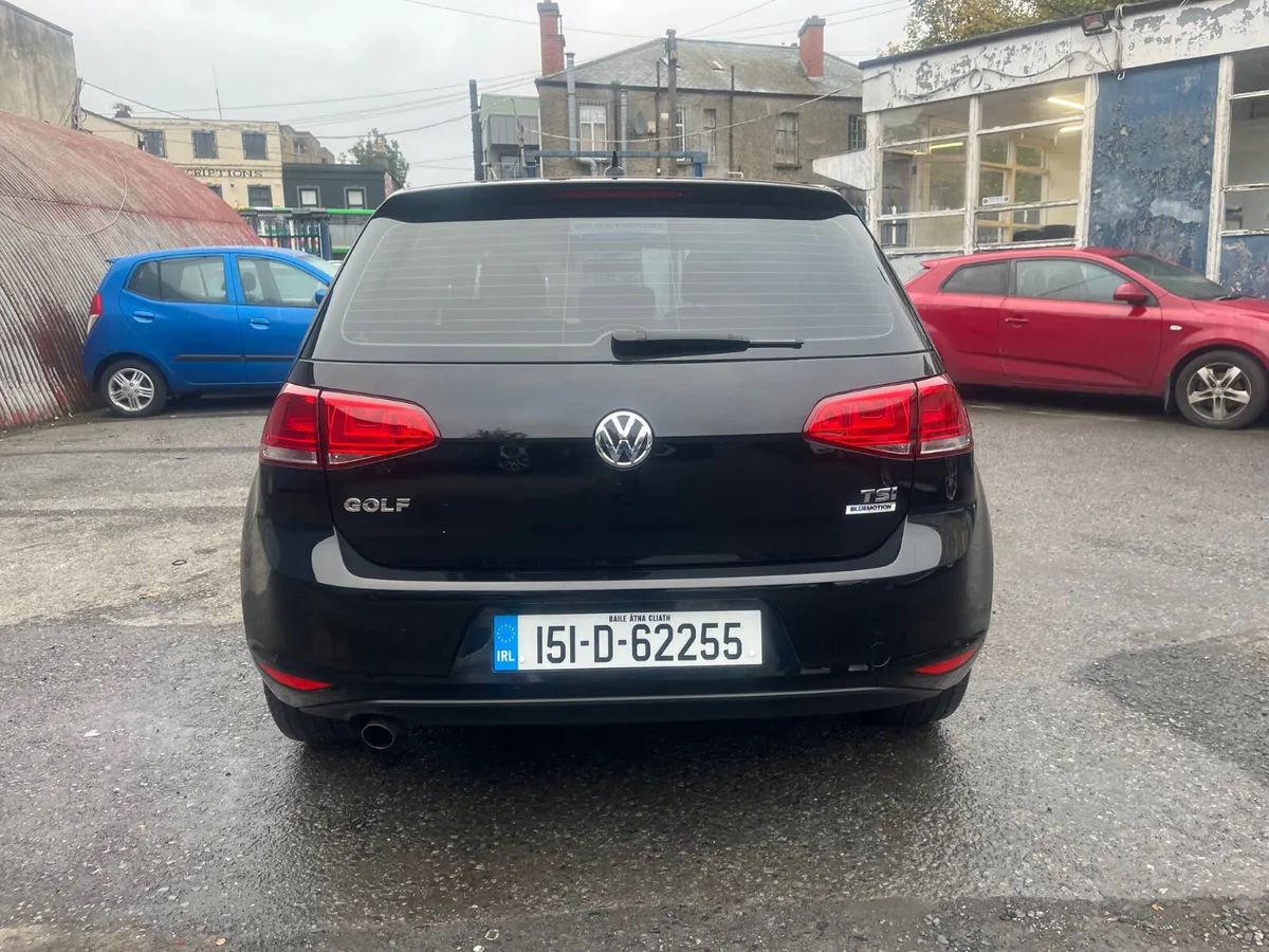 2015 VOLKSWAGEN GOLF COMFORTLINE LOW MILEAGE - Image 4