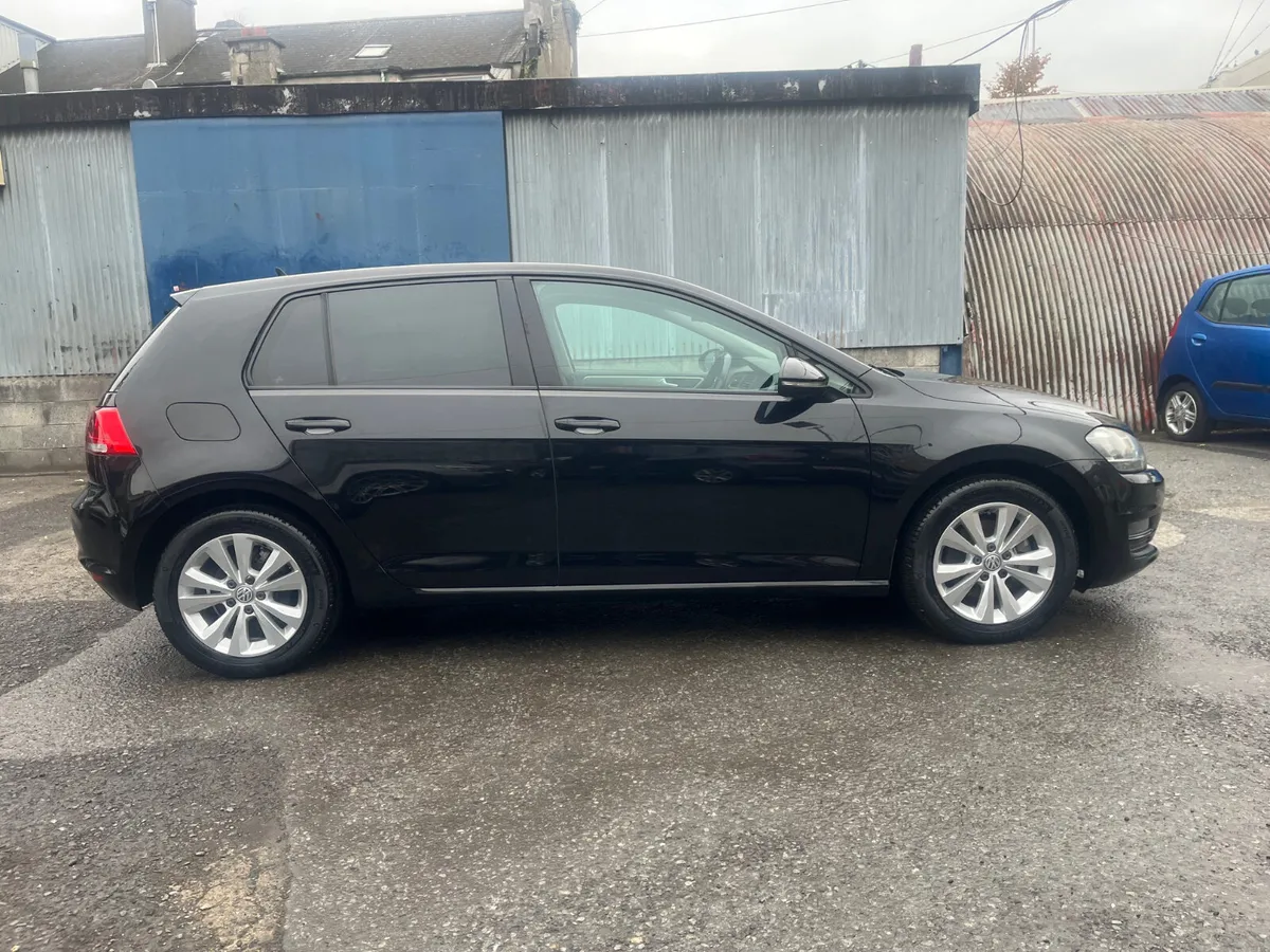 2015 VOLKSWAGEN GOLF COMFORTLINE LOW MILEAGE - Image 2