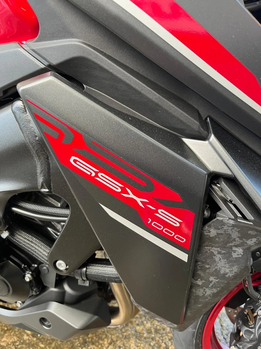 New Suzuki GSX 1000 @ Meskells - Image 2
