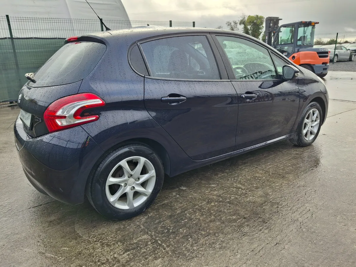 2015 Peugeot 208  1.0 Peugeot - Image 3
