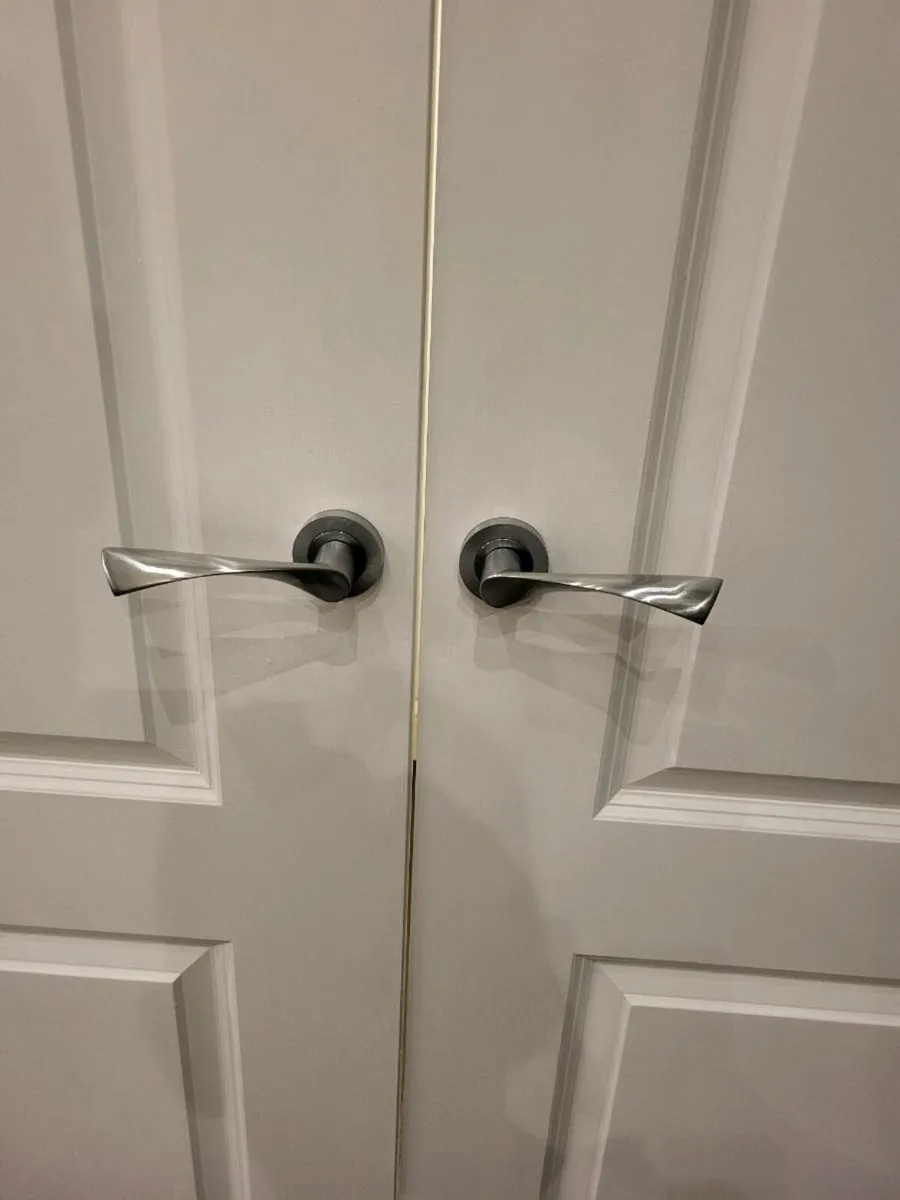 Internal doors - Image 3