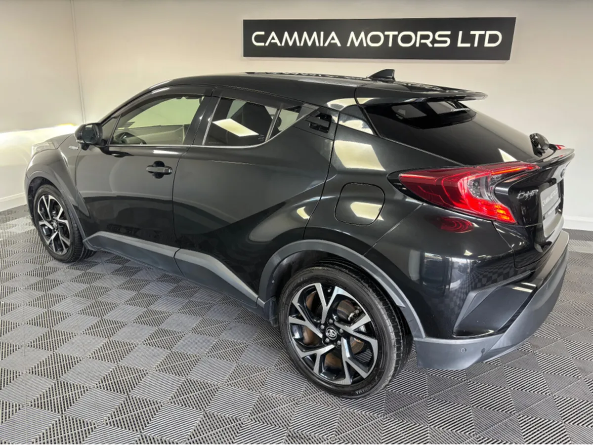 Toyota C-HR *TOYOTA CHR* *HYBRID* *LOW MILEAGE* *A - Image 2