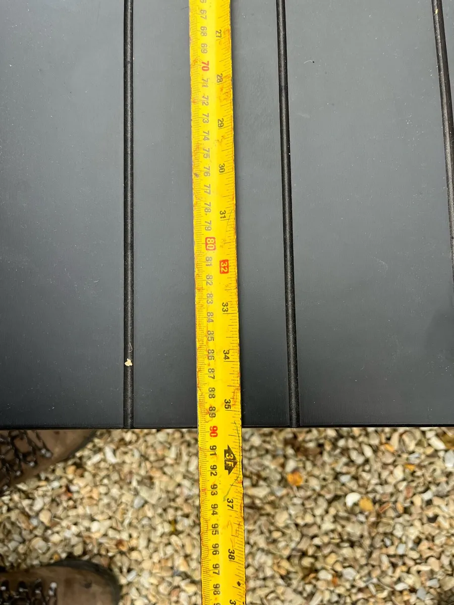 Coat hanger - Image 3