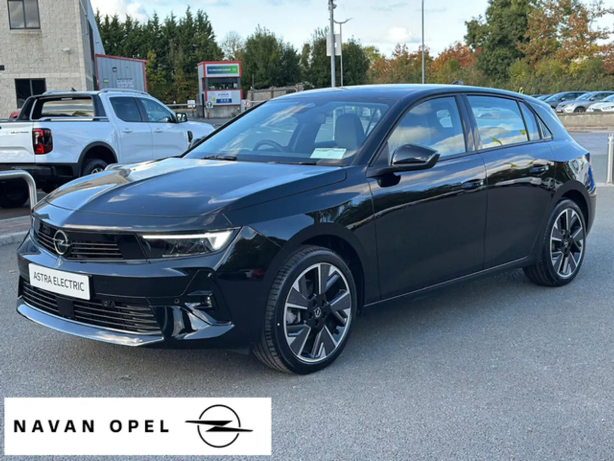 Opel Astra Elegance Electric 115kW 155 AUTO  * 5 Y - Image 2
