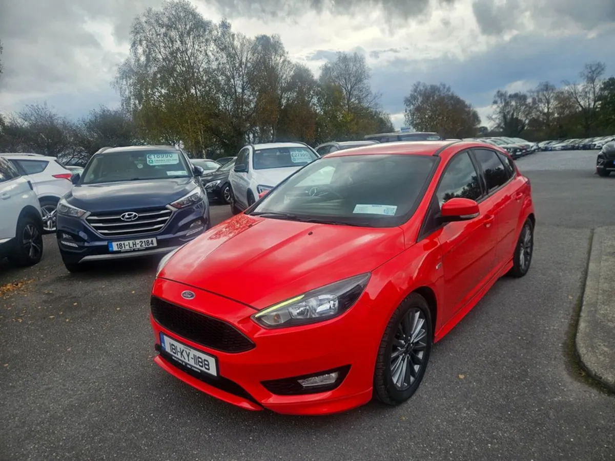 Ford Focus St-line 1.5TD 120PS 6SPD 4DR - Image 3