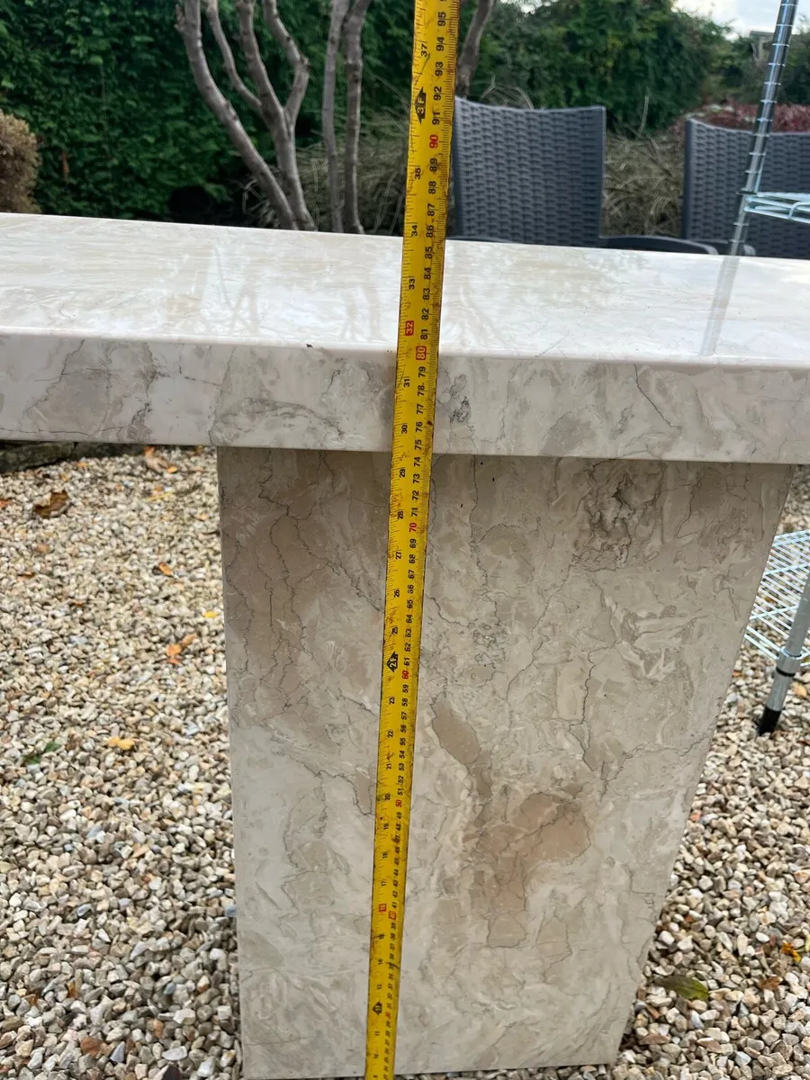 Marble table - Image 3
