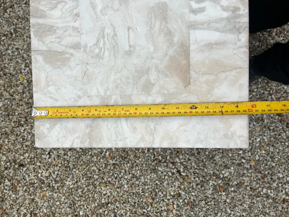 Marble table - Image 4