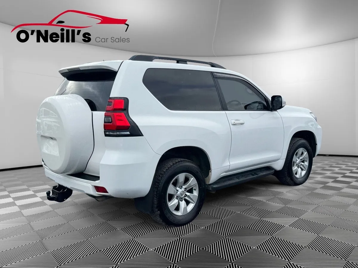 Toyota Land Cruiser 2023 NO VAT SWB COMMERCIAL 2DR - Image 3