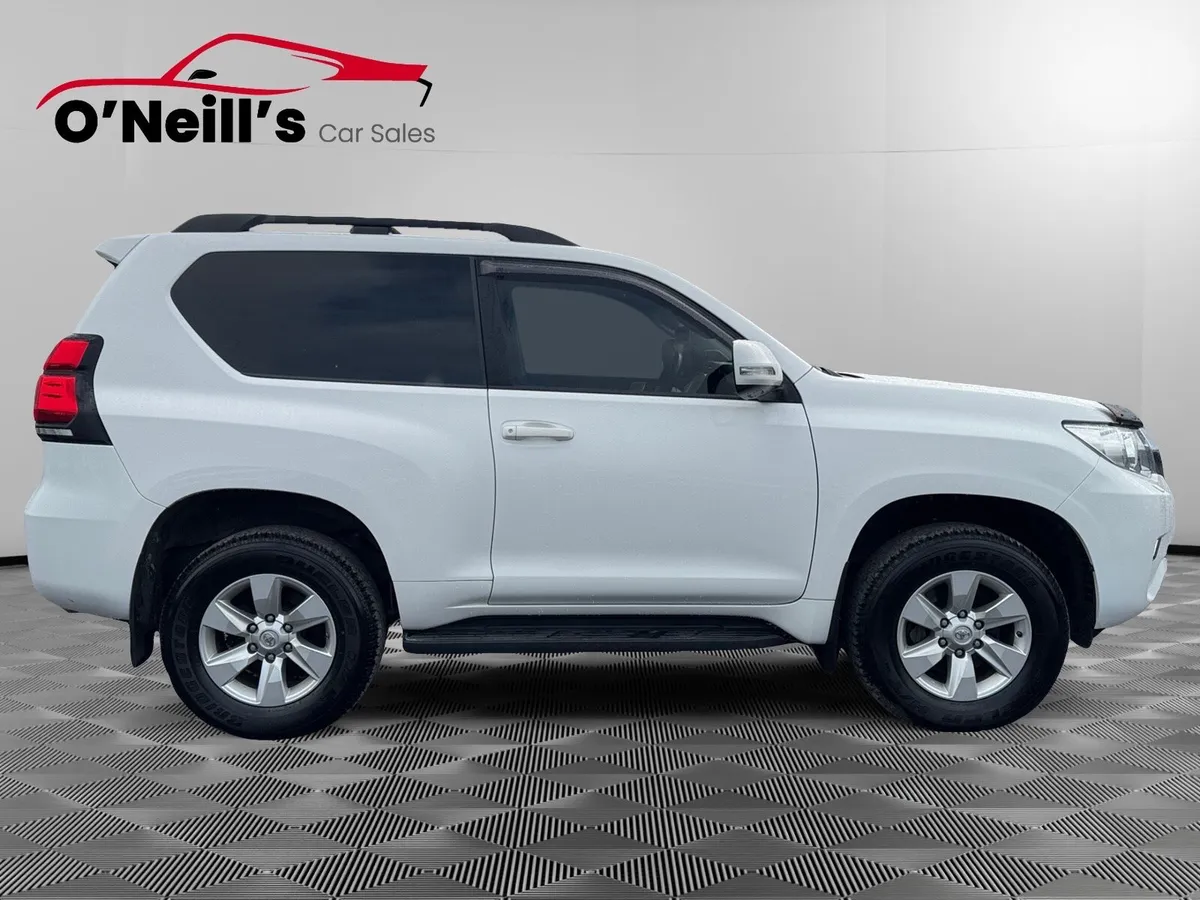 Toyota Land Cruiser 2023 NO VAT SWB COMMERCIAL 2DR - Image 2