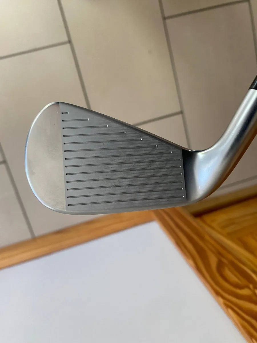 Srixon utility iron - Image 4