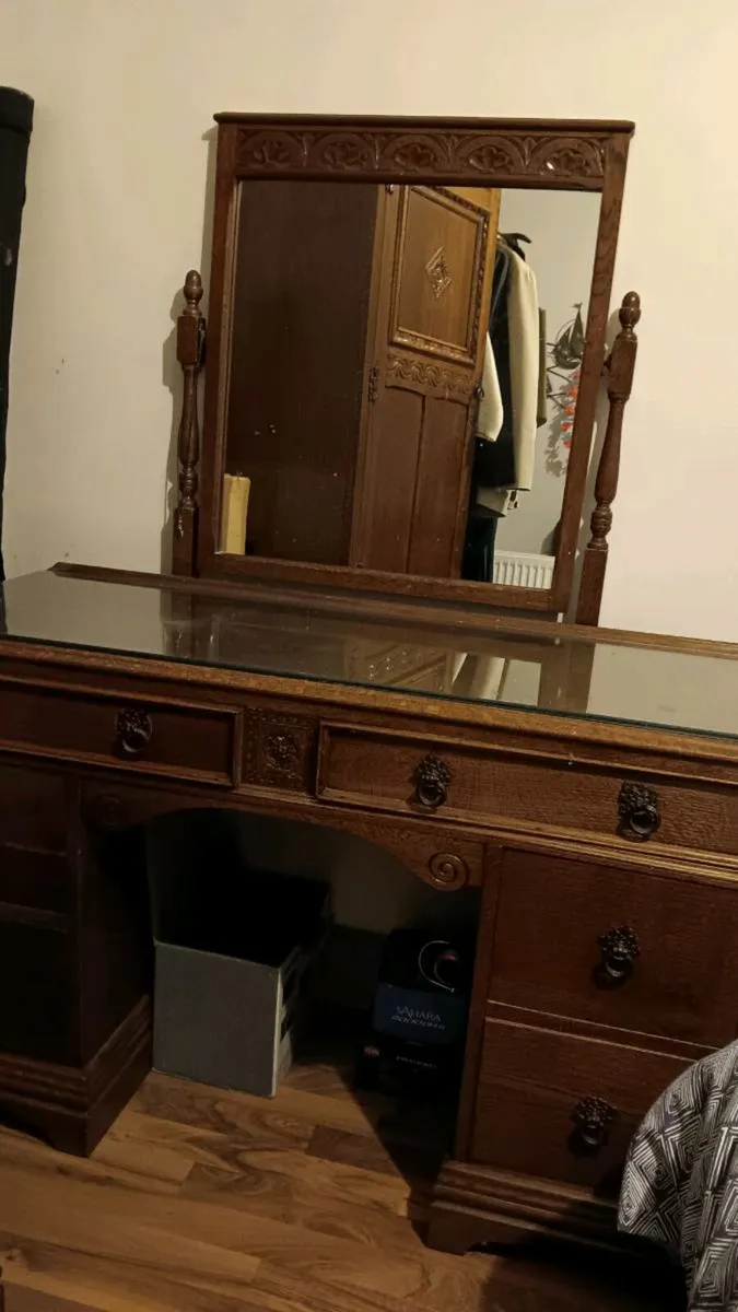 Wardrobes and Dressing Table - Image 3