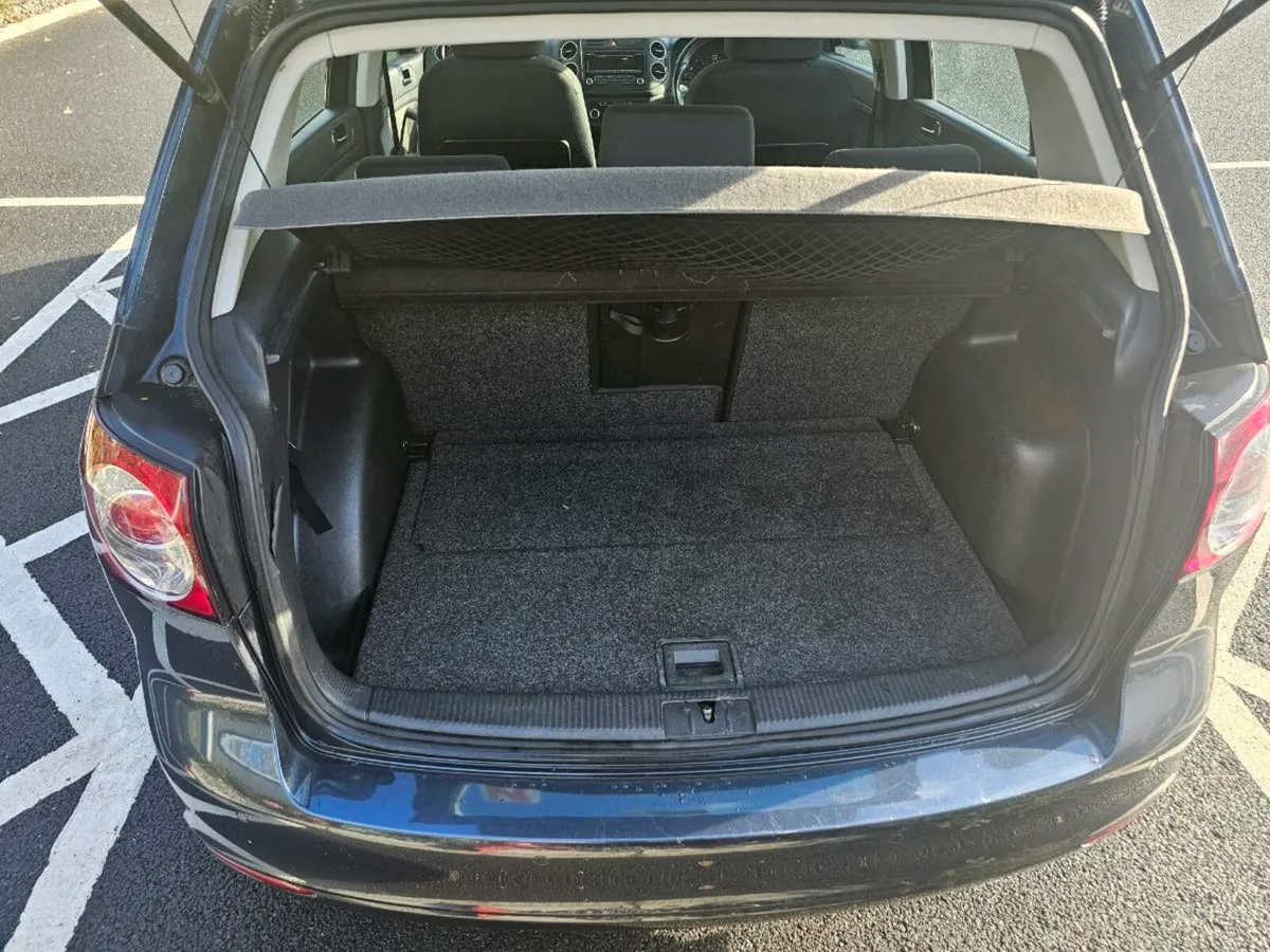 Volkswagen Golf Plus 2012 - Image 2