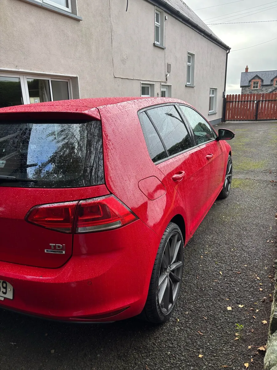 161 Volkswagen Golf - Image 4