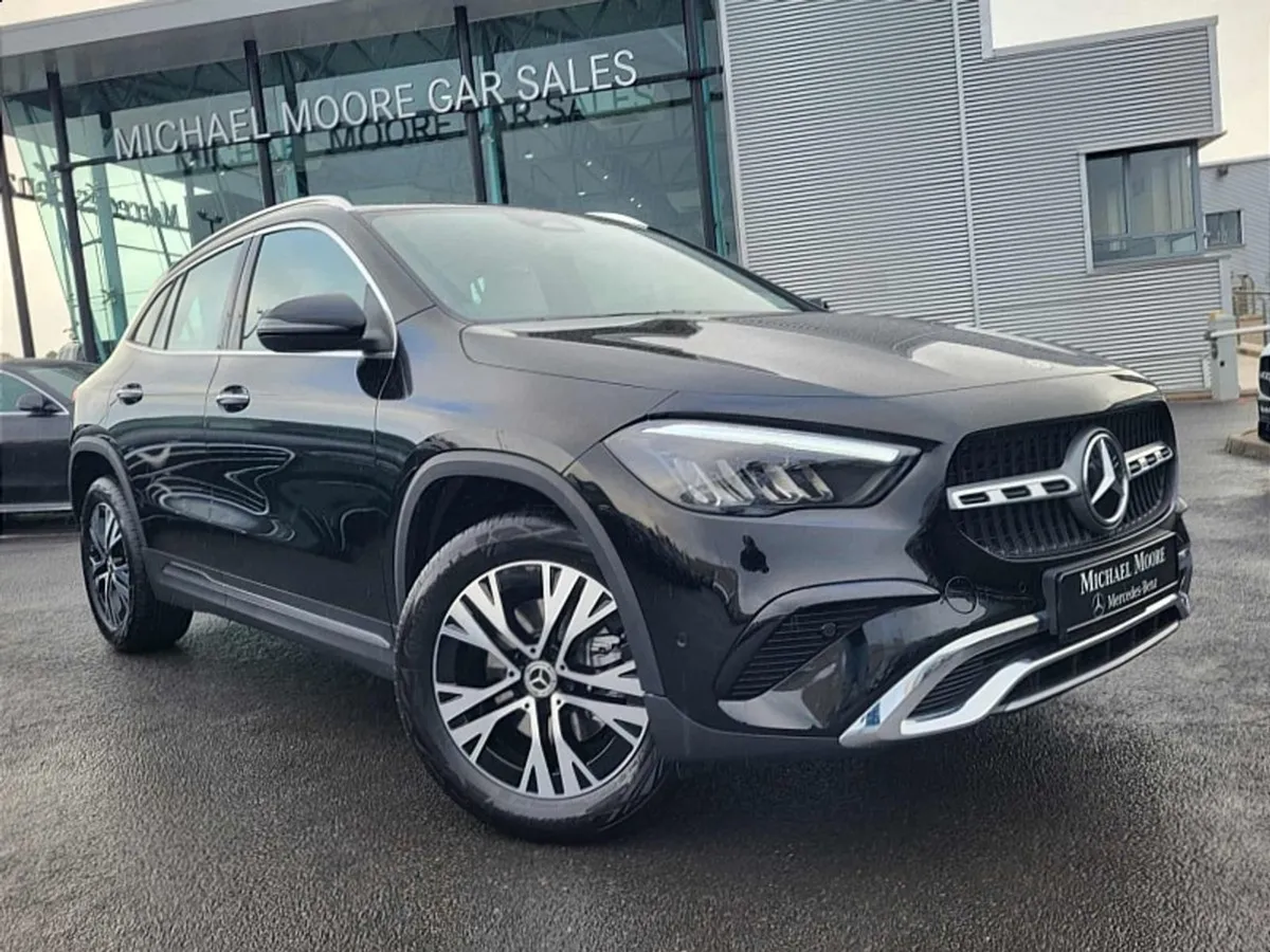 Mercedes-Benz GLA Class Gla180 Progressive Plus A - Image 1