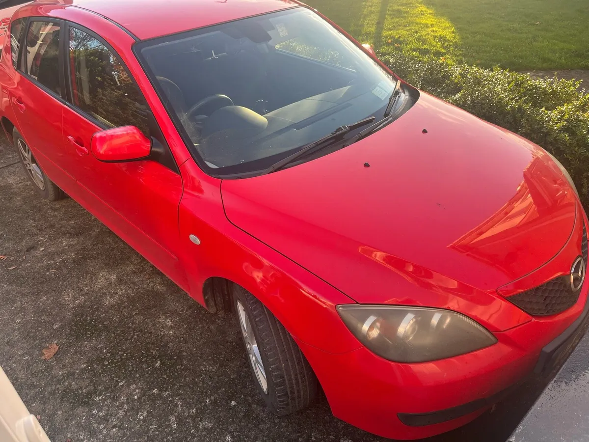 Mazda 3 - Image 2