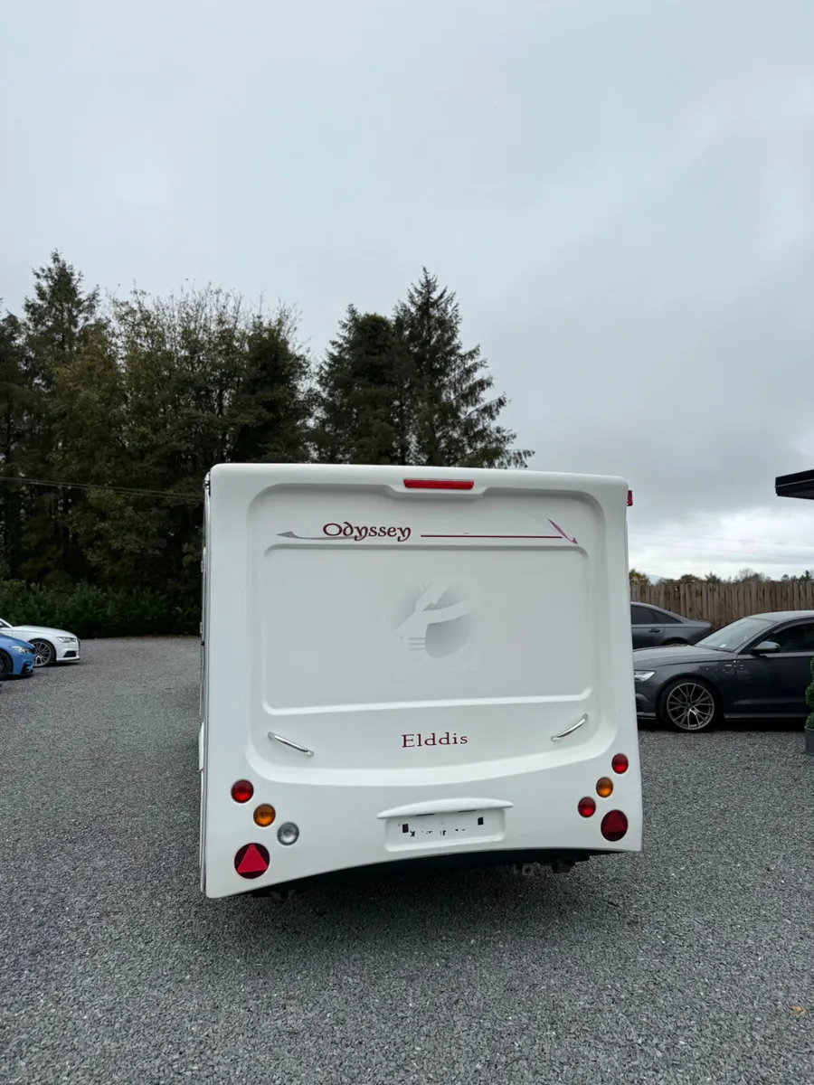 Caravan - Image 3