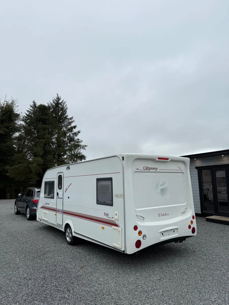 Caravan - Image 2