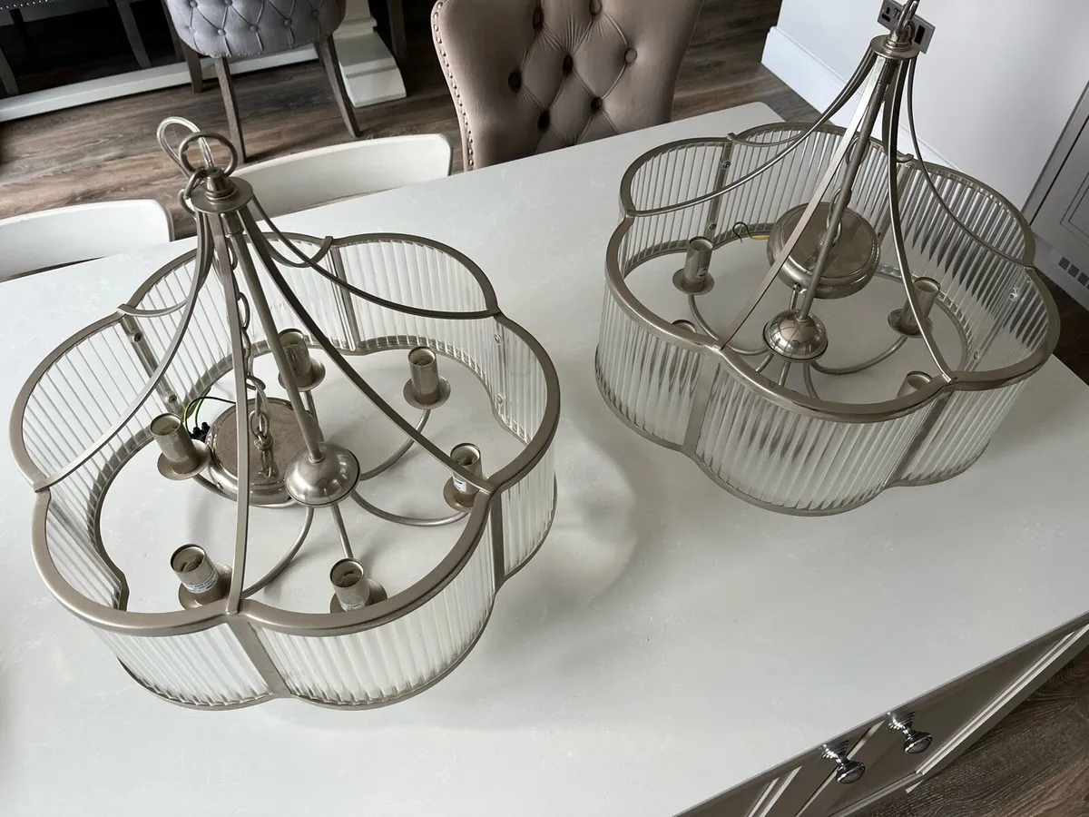 Chandelier Light - Image 3
