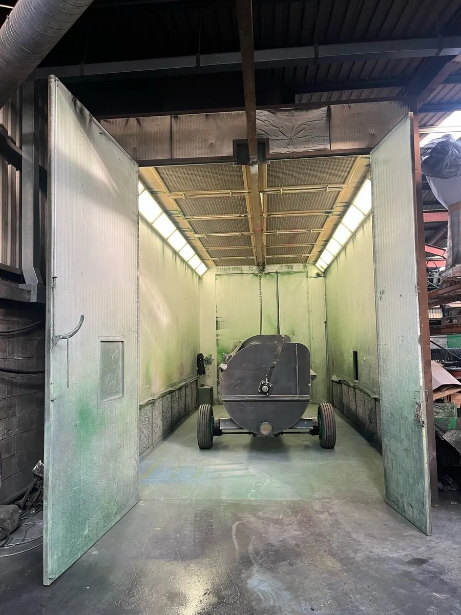 Spray booth - Image 2