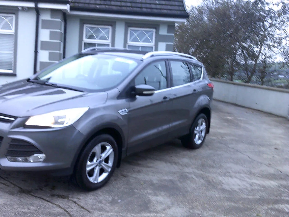 Ford Kuga 2015 - Image 2