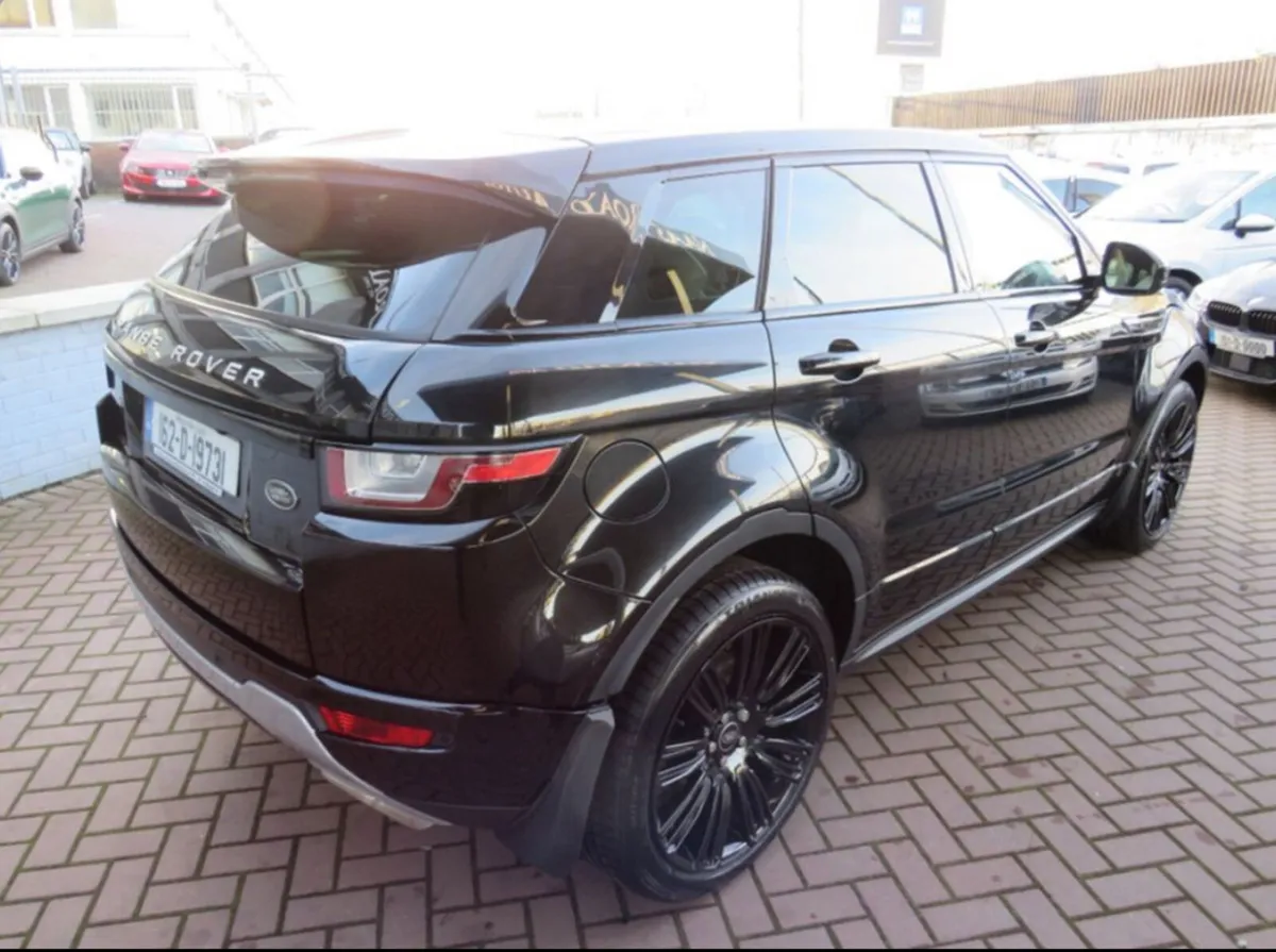 RANGE ROVER EVOQUE 162 - LOW KM - Image 3