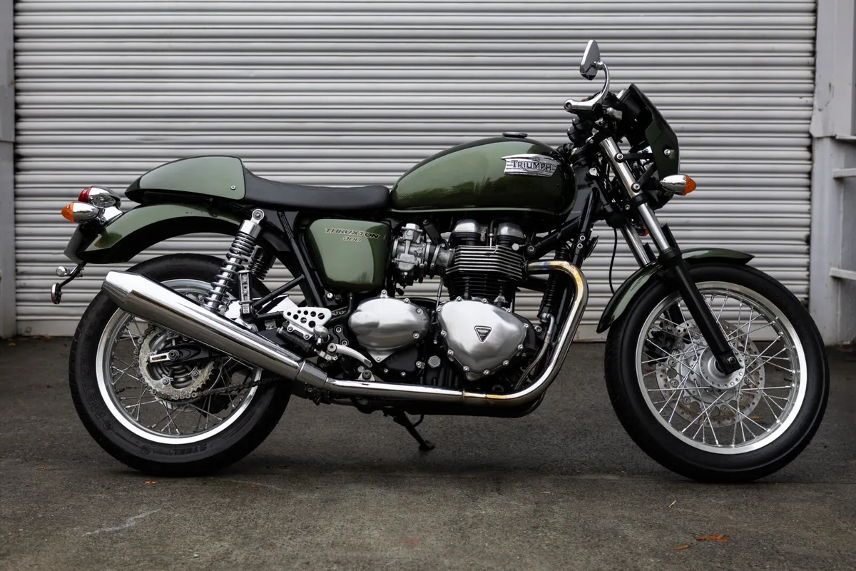 Triumph Thruxton 900 2014 - Image 1