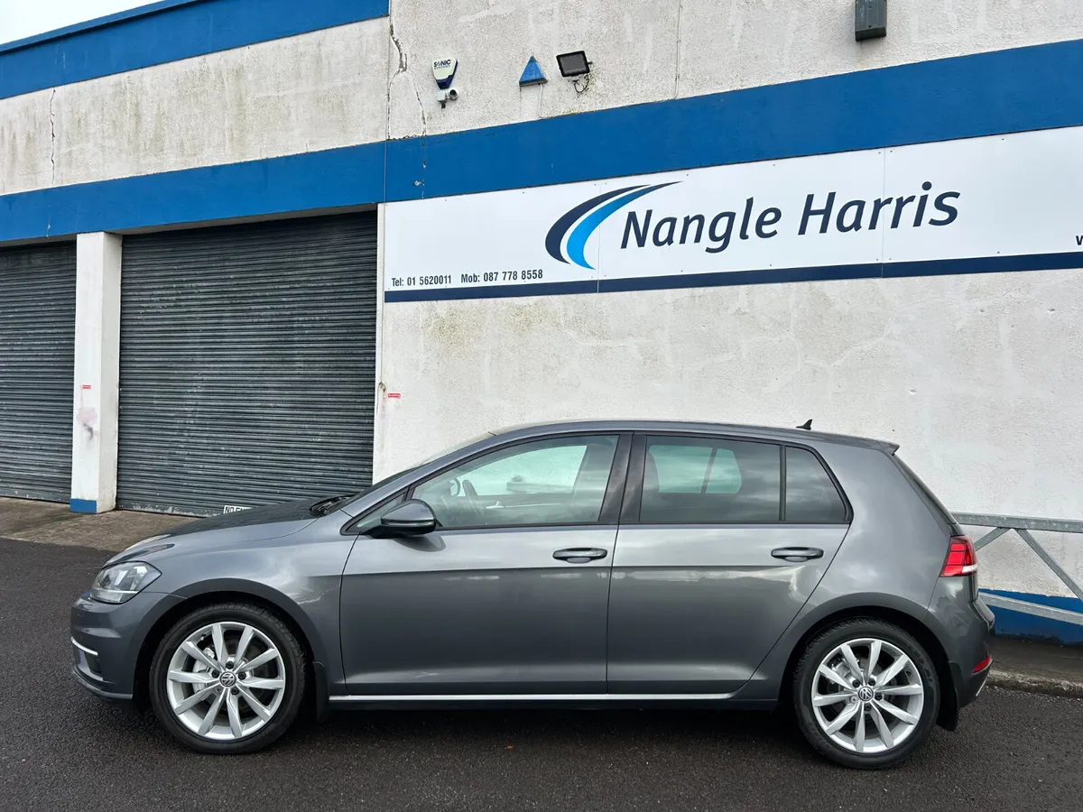 Volkswagen Golf SAT NAV. NCT 07/27. - Image 2