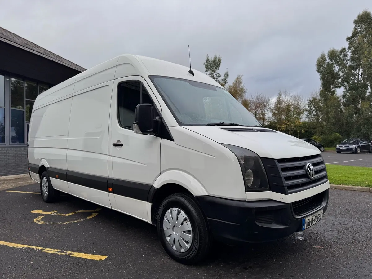 2016 Volkswagen Crafter LWB RWD - Image 2