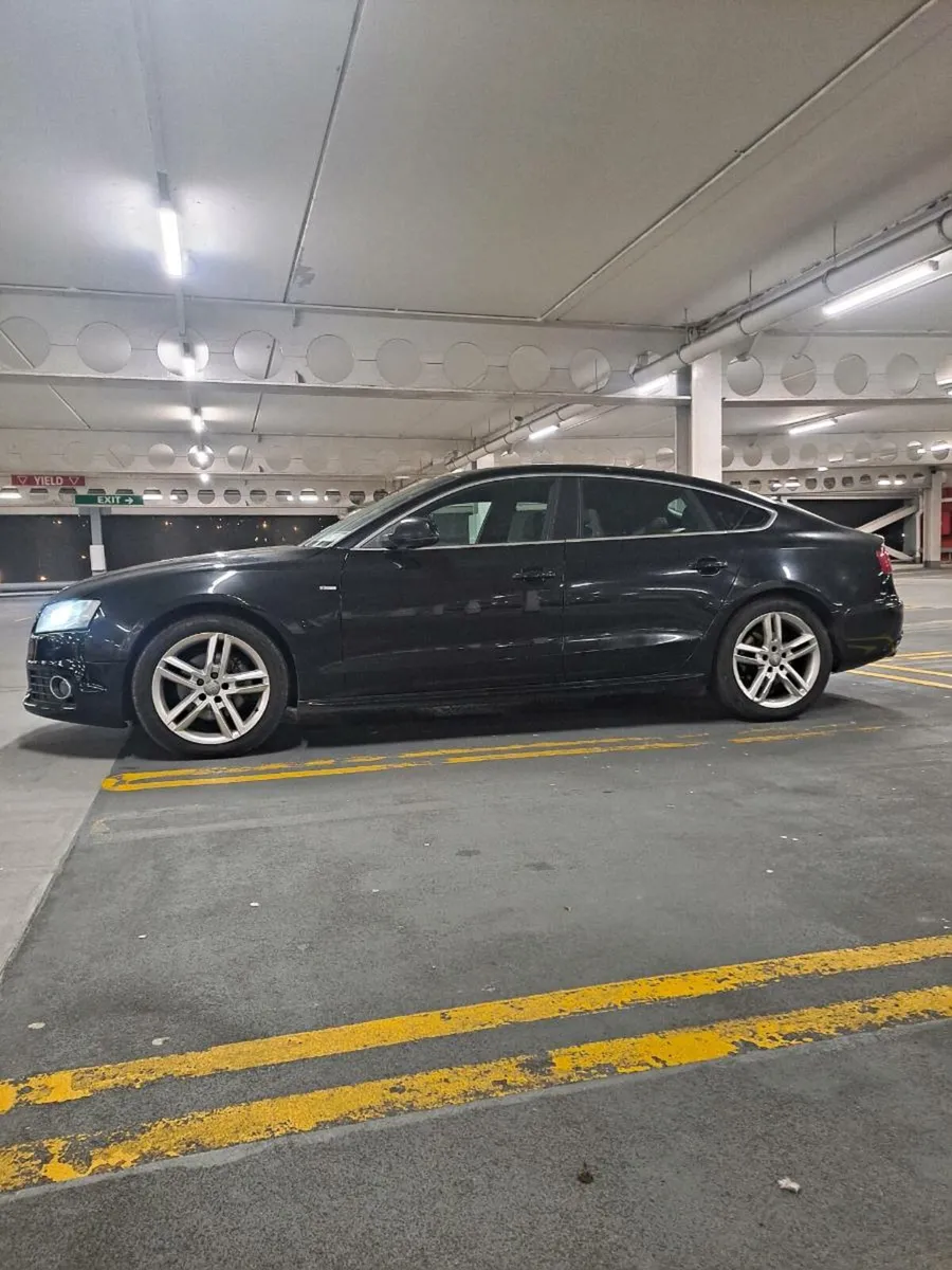 Audi a5 sline Sportback - Image 4