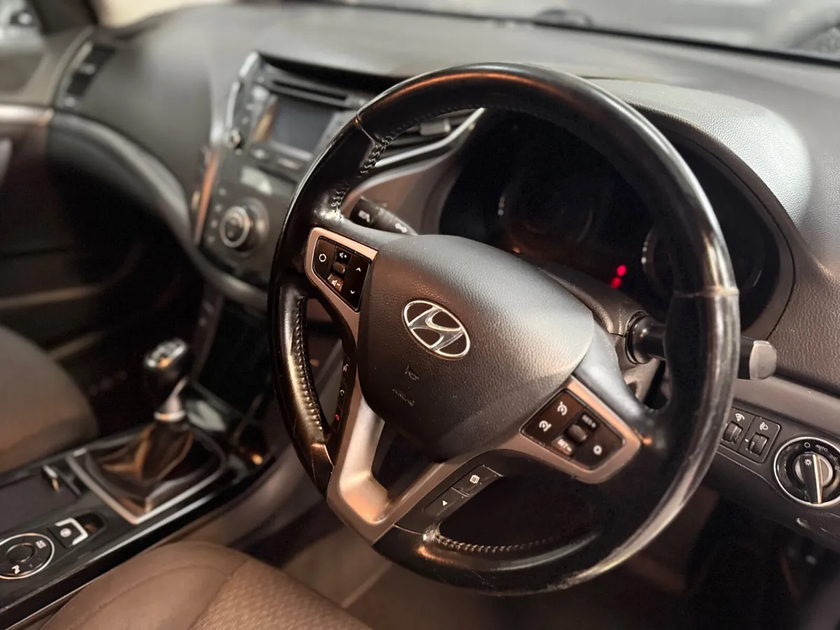 Hyundai i40 2016. 1.7 EXECUTIVE - Image 3