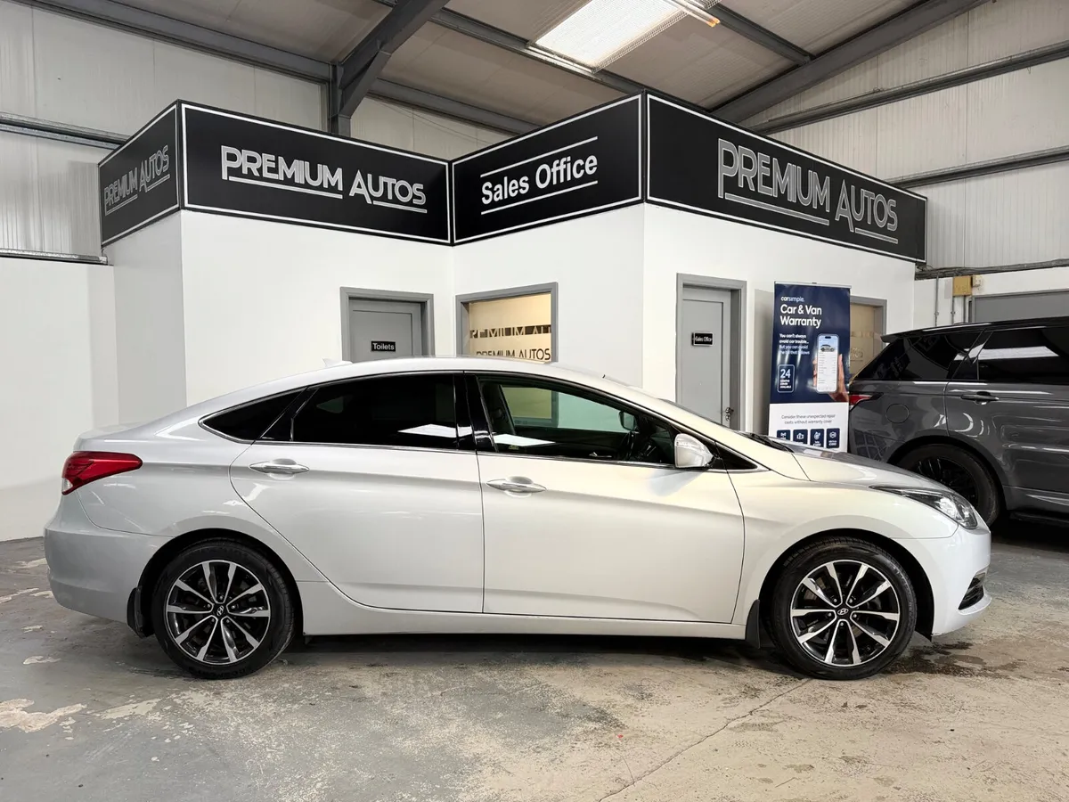 Hyundai i40 2016. 1.7 EXECUTIVE - Image 2