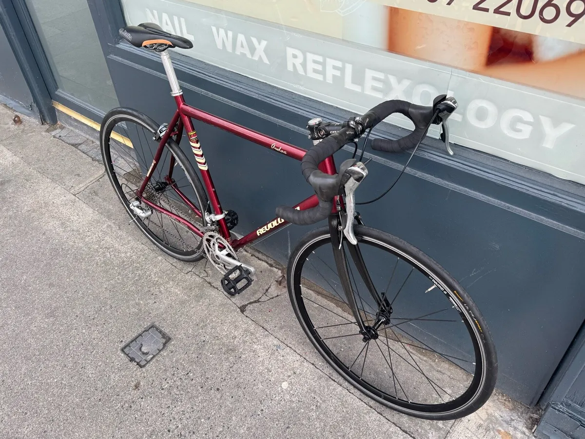 Revolution Audax Road Bike - Image 3
