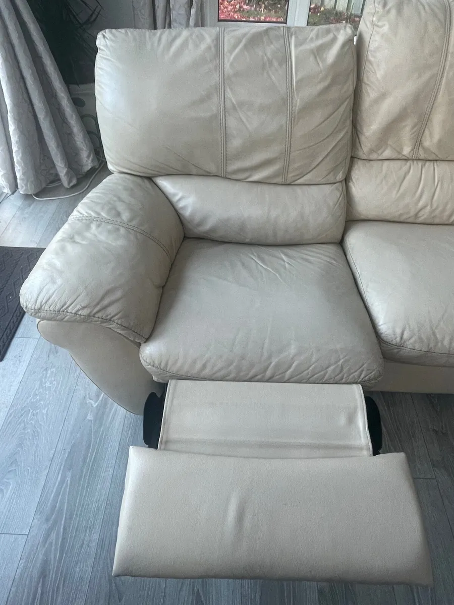 Sofa - Image 4