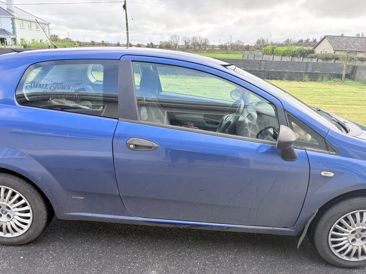 2007 Fiat Grande Punto - Image 2