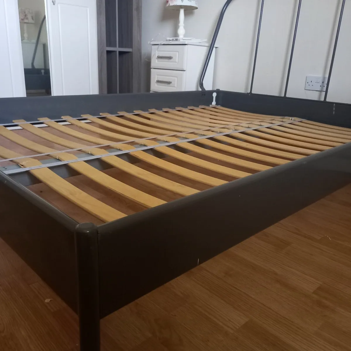 Double bed - Image 1