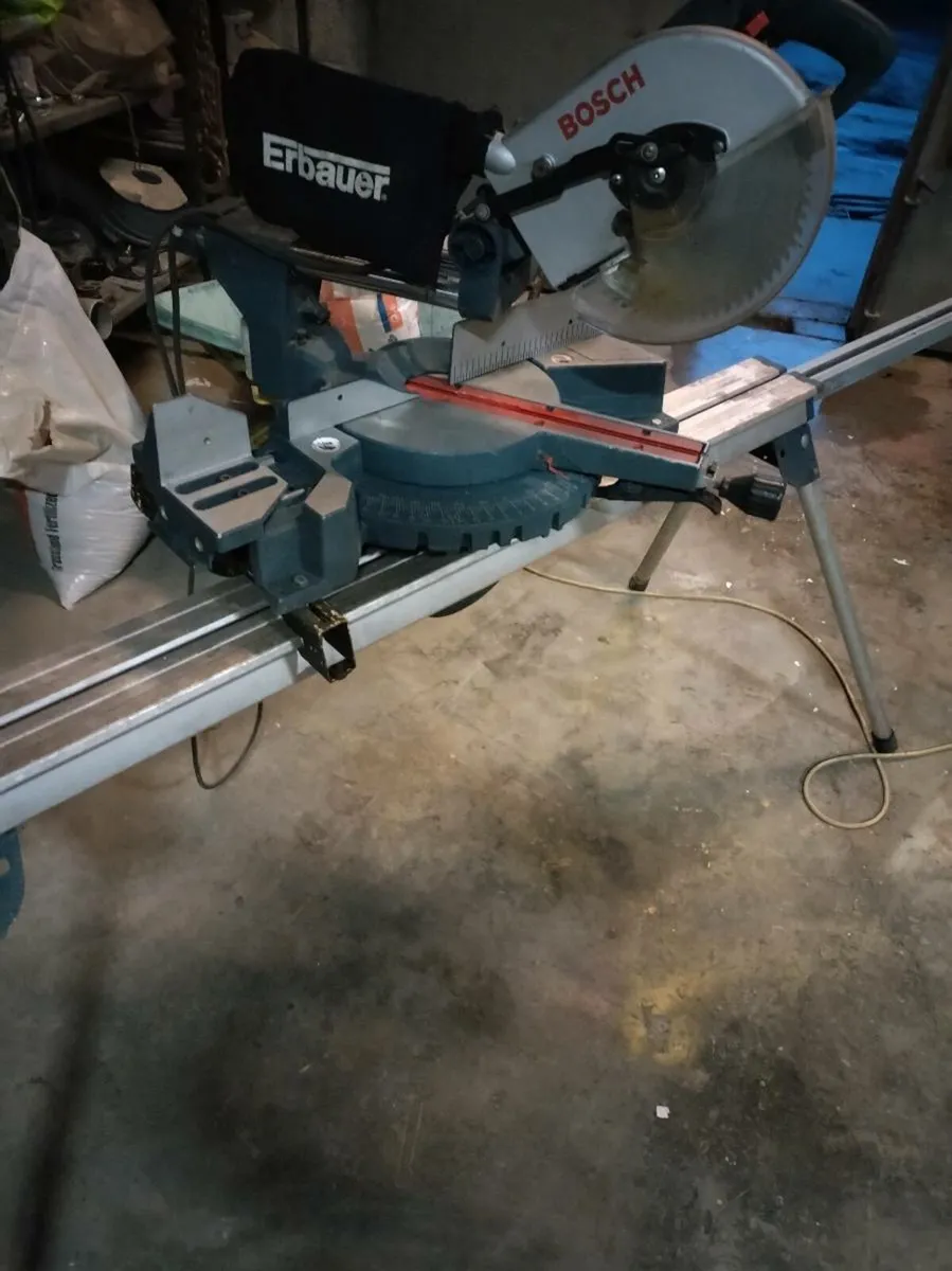Bosch mitre saw - Image 4