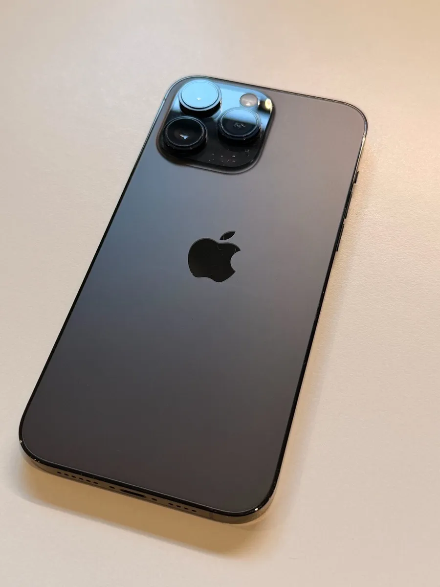 iPhone 14 Pro Max - 256 GB - Space Black - Image 4