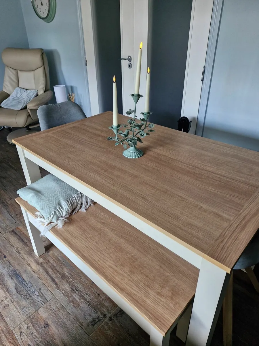 Kichen table