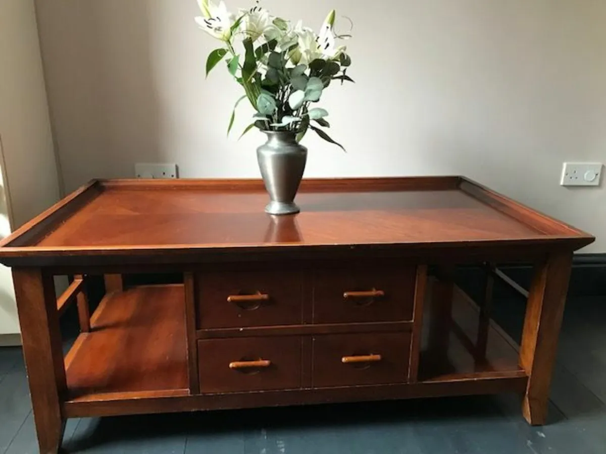 Solid wood Coffee Table-Walnut coloured - Image 1