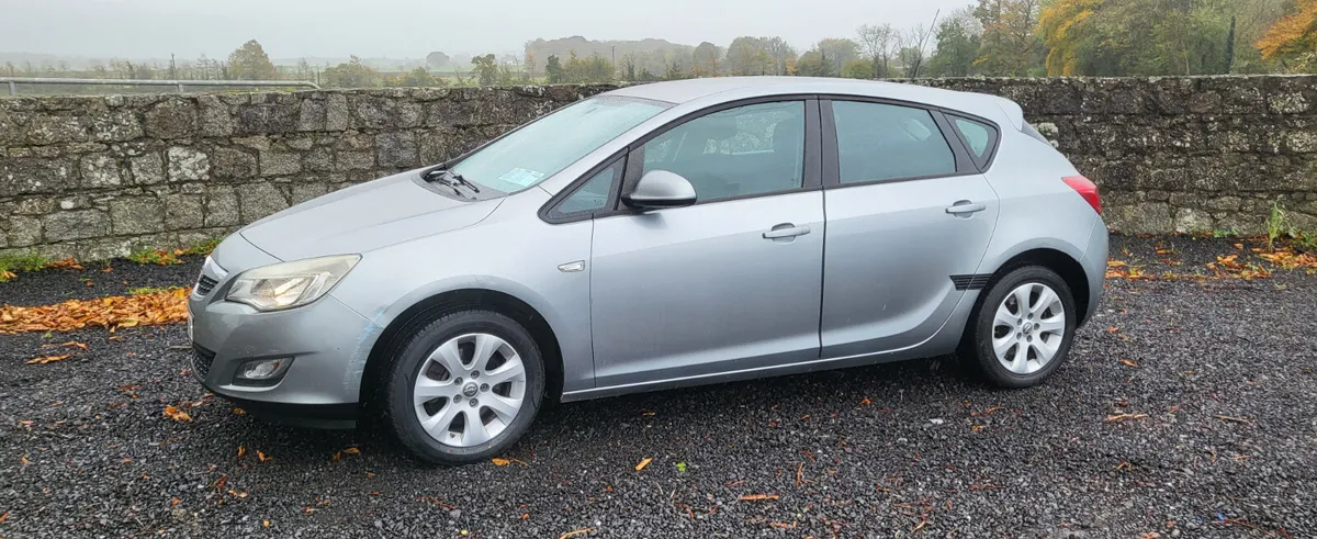Opel Astra DSL 2010 new NCT - Image 1
